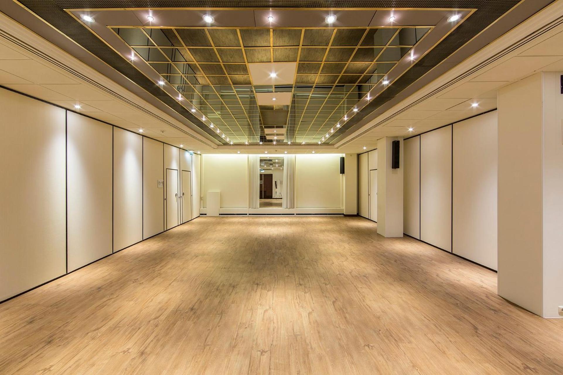 Crowne Plaza By Ihg Hotel Maastricht